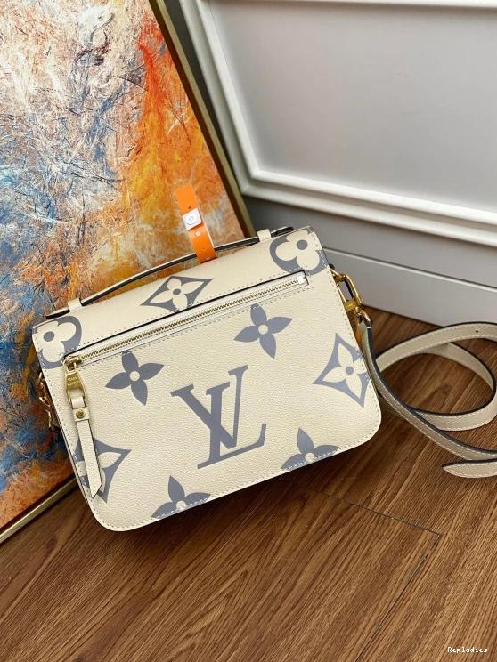 Cheap MÉTIS VUITTON POCHETTE LOUIS 0805